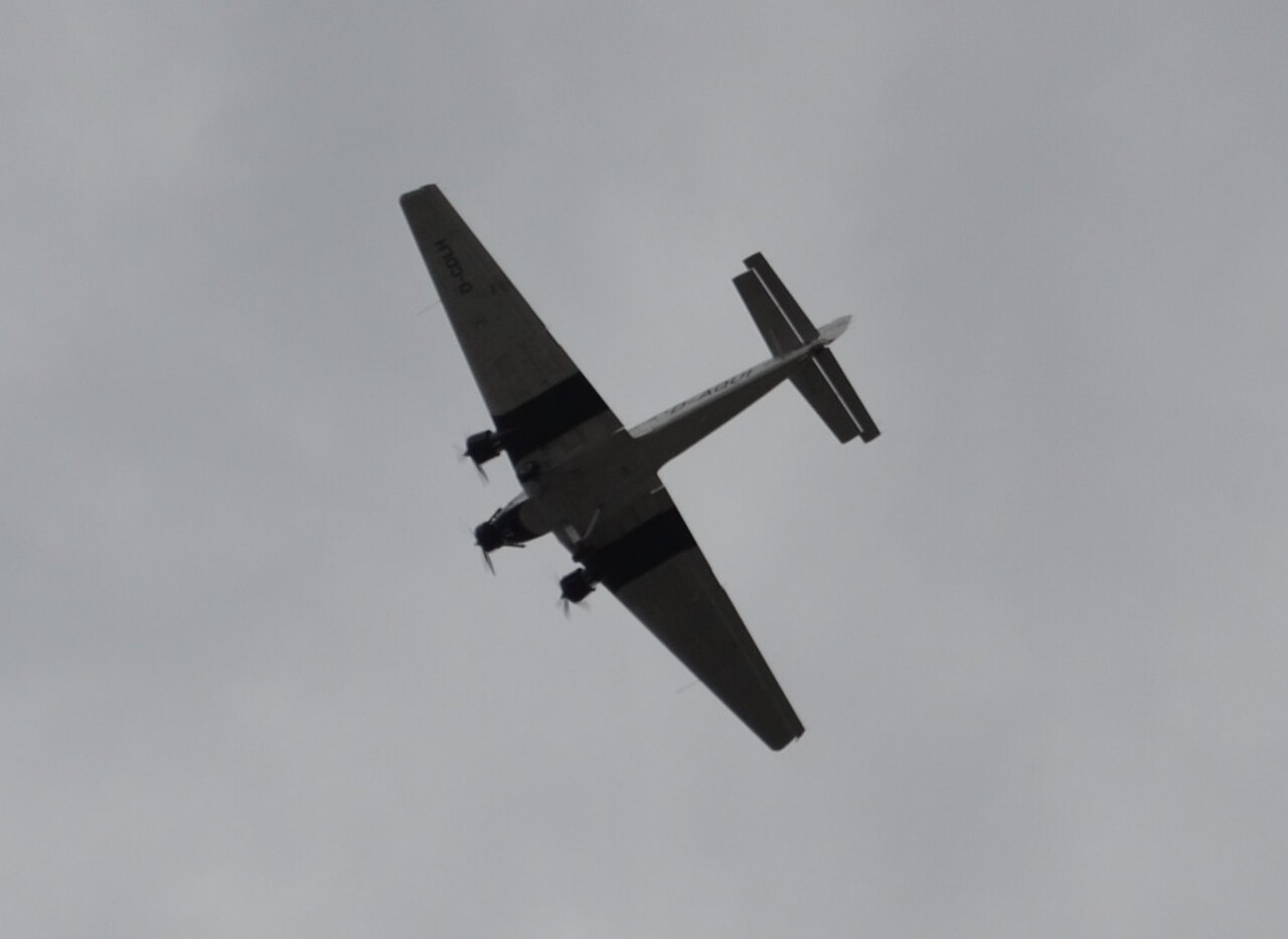 Photographie — Le Junkers Ju 52 D-AQUI en vol